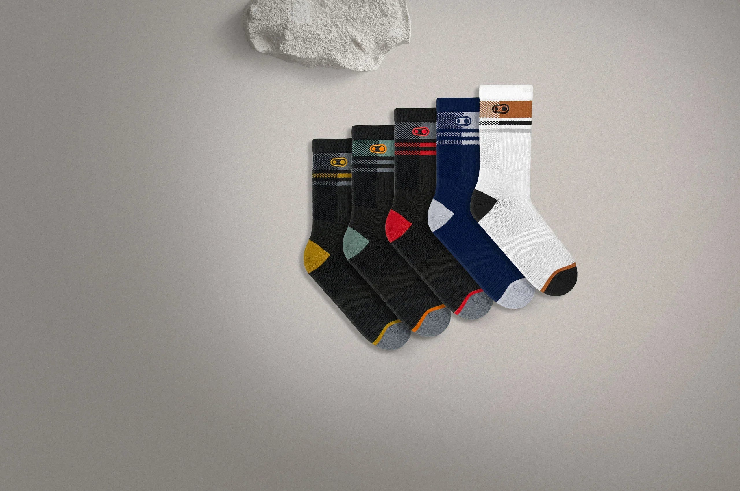 Socks, Shoe parts & accessories